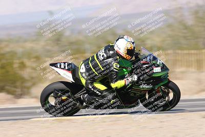 media/Dec-04-2025-Racers Edge (Thu) [[5ebc9f124d]]/3-B Group/5-Session 2 Turn 2 inside Speed Pans/